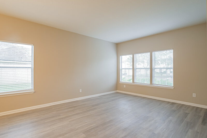 2,545/Mo, 2413 Woodstork Ct St Augustine, FL 32092 Family Room View