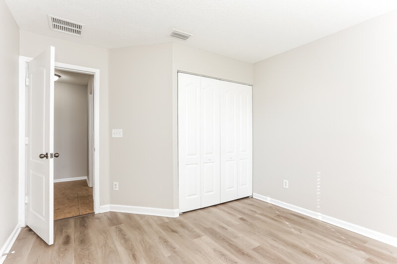 1,930/Mo, 76307 Long Pond Loop Yulee, FL 32097 Bedroom View 4