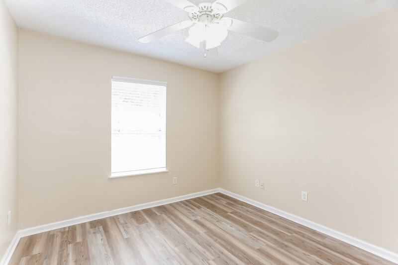 1,765/Mo, 12819 Radiant Run Ct Jacksonville, FL 32218 Bedroom View 2