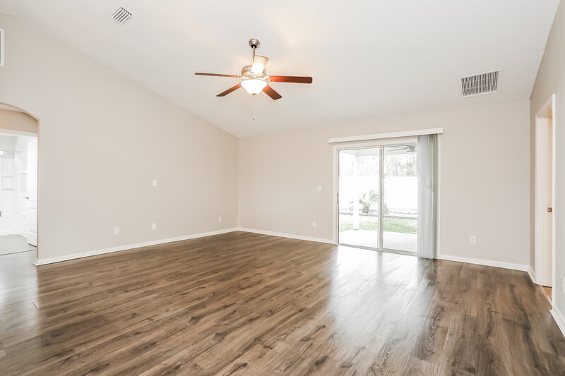 2,660/Mo, 45062 Ingleham Cir Callahan, FL 32011 Living Room View