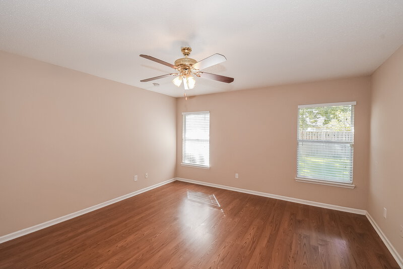 2,490/Mo, 6522 Blue Leaf Ln Jacksonville, FL 32244 Main Bedroom View