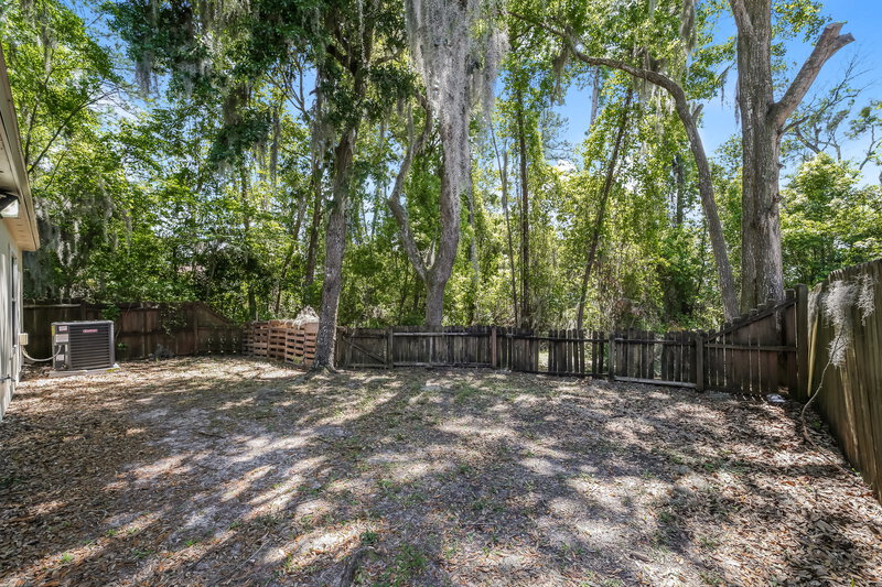 1,885/Mo, 10382 Brookwood Bluff Rd N Jacksonville, FL 32225 Rear View 2