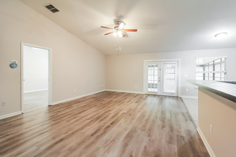 2,135/Mo, 12576 Richfield Blvd Jacksonville, FL 32218 Living Room View