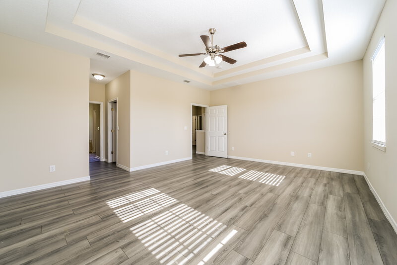 2,685/Mo, 731 E Red House Branch Rd Saint Augustine, FL 32084 Main Bedroom View 2