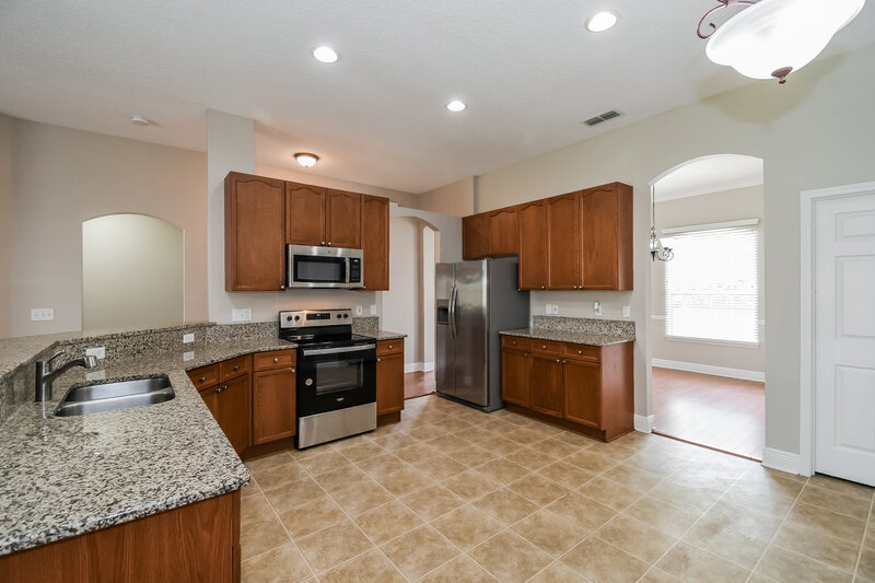 2,090/Mo, 1311 Yellow Jacket Ct Jacksonville, FL 32218 Kitchen View