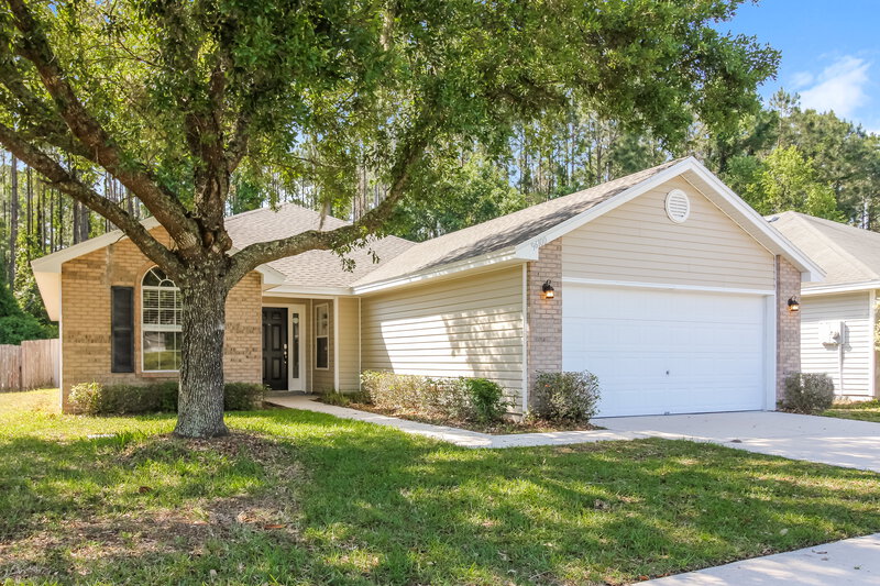 2,125/Mo, 96100 Stoney Glen Ct Yulee, FL 32097 Front View