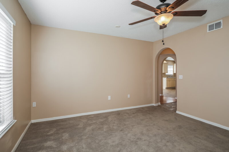2,065/Mo, 1658 Jayhawk Ln E Jacksonville, FL 32221 Family Room View