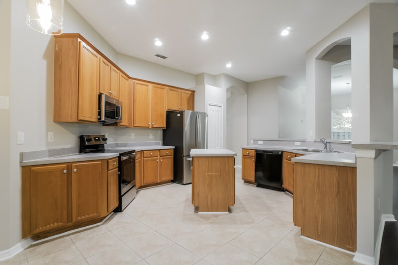 2,770/Mo, 1653 Austin Ln Saint Augustine, FL 32092 Kitchen View