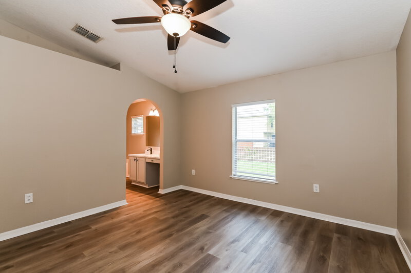 2,055/Mo, 184 King Arthur Ct Saint Augustine, FL 32086 Living Room View 3