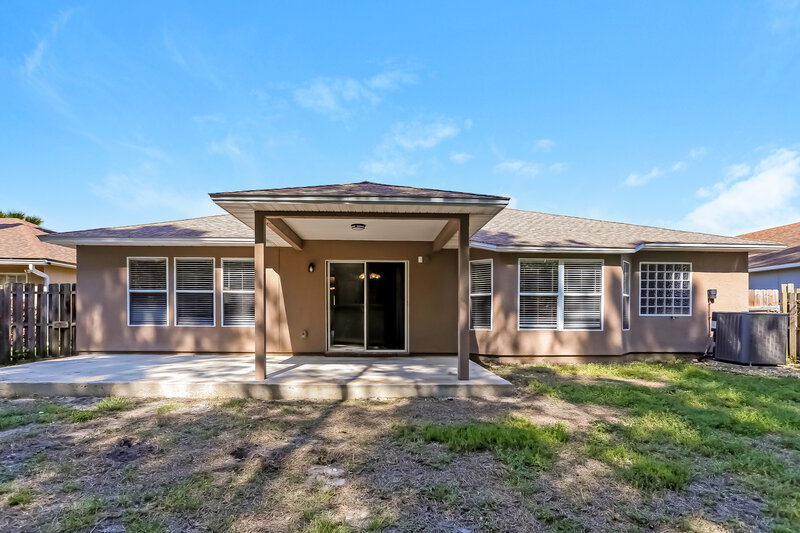 2,290/Mo, 75245 Ravenwood Dr Yulee, FL 32097 Rear View