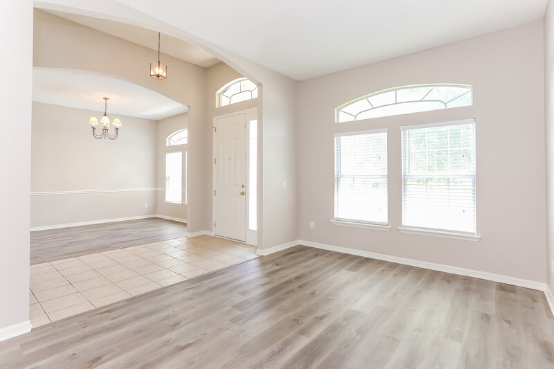 2,055/Mo, 10334 Planters Wood Dr Jacksonville, FL 32218 Den View