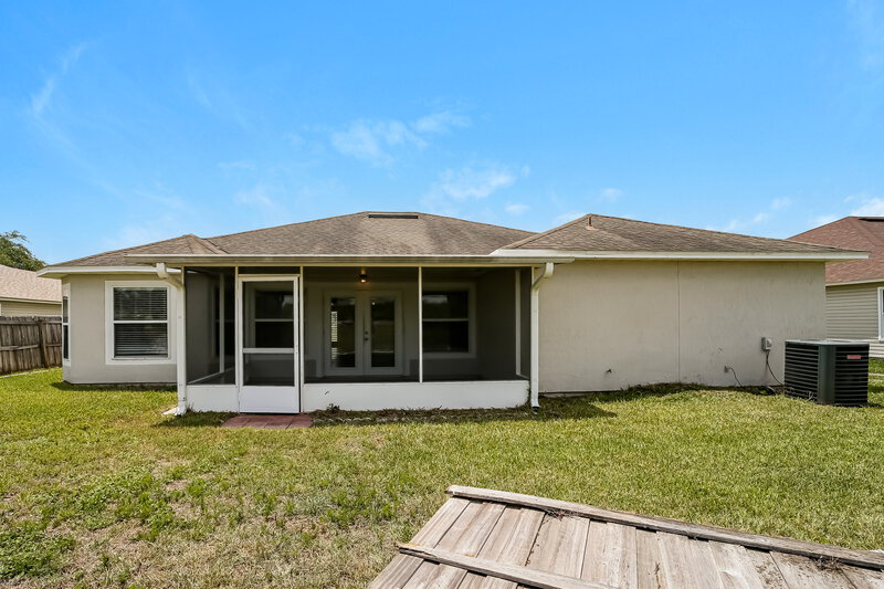 2,655/Mo, 3017 Captiva Bluff Rd N Jacksonville, FL 32226 Rear View