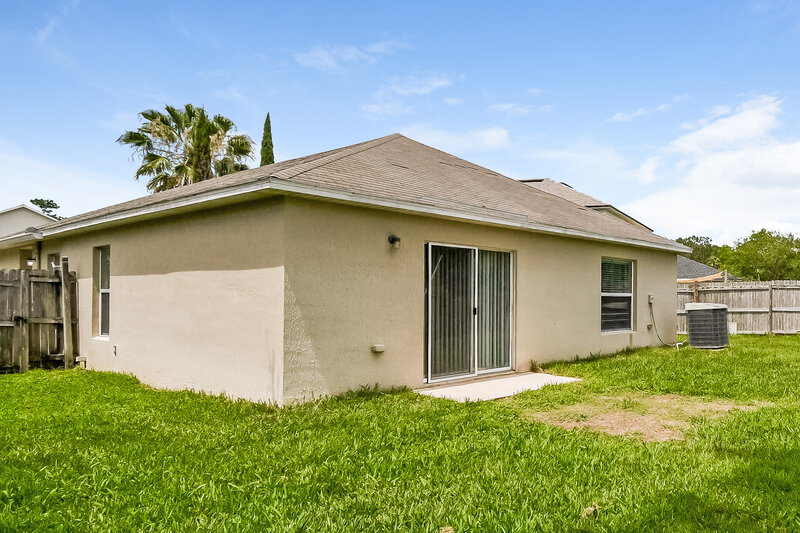 2,450/Mo, 3608 Alec Dr Middleburg, FL 32068 Rear View