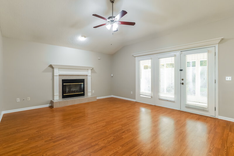2,005/Mo, 515 Charles Pinckney St Orange Park, FL 32073 Living Room View
