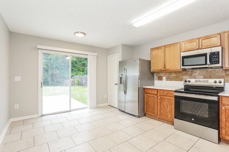 1,795/Mo, 5736 Birds Nest Ln Jacksonville, FL 32222 Dining Room View
