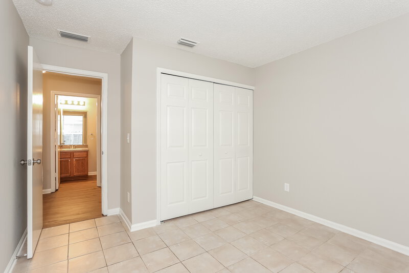 1,795/Mo, 5736 Birds Nest Ln Jacksonville, FL 32222 Bedroom View 2