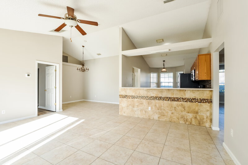 1,905/Mo, 1371 Summerbrook Dr Middleburg, FL 32068 Living Room View 3