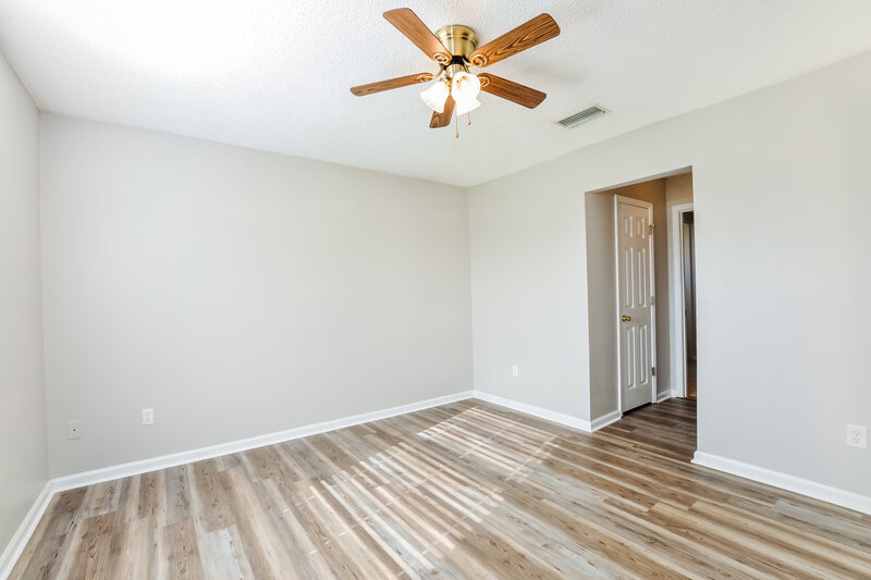 1,905/Mo, 1371 Summerbrook Dr Middleburg, FL 32068 Bedroom View