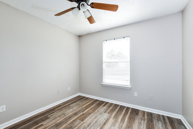 1,905/Mo, 1371 Summerbrook Dr Middleburg, FL 32068 Bedroom View 2