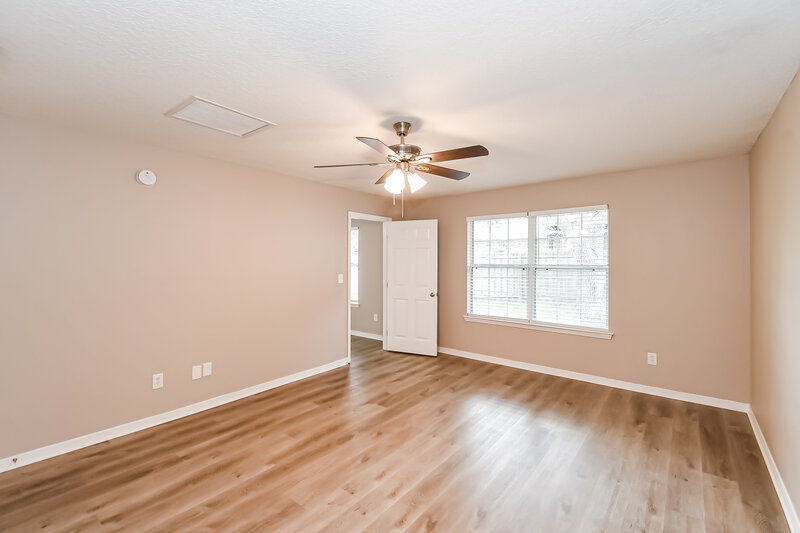 2,465/Mo, 1936 Firefly Dr Green Cove Springs, FL 32043 Main Bedroom View 2