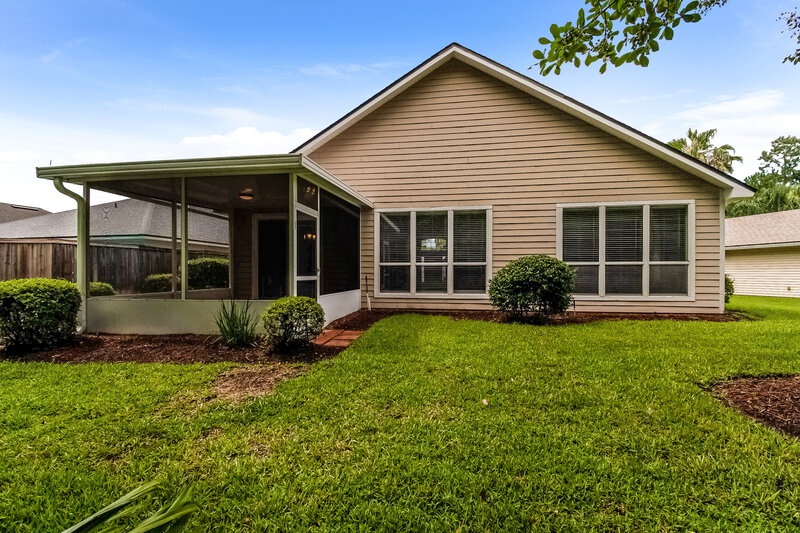 2,535/Mo, 96197 Ridgewood Cir Fernandina Beach, FL 32034 Rear View