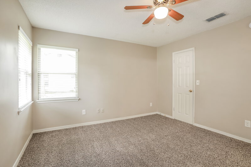 1,580/Mo, 1903 Farm Way Middleburg, FL 32068 Main Bedroom View