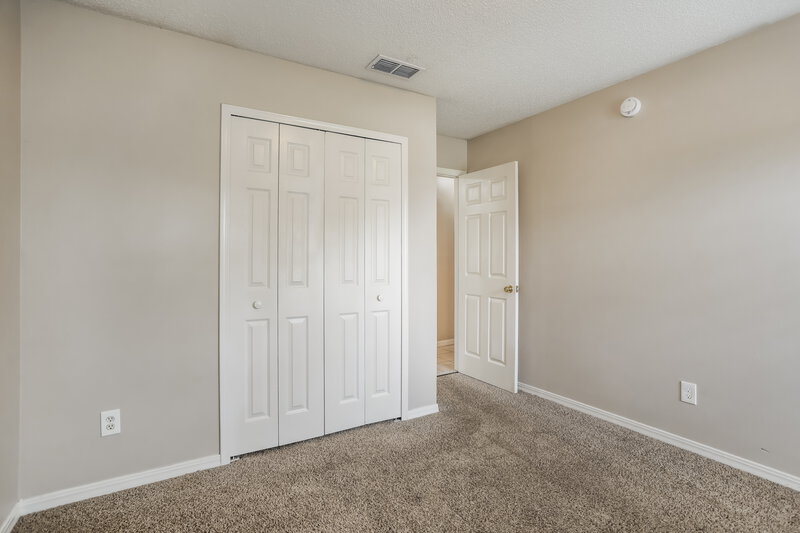 1,580/Mo, 1903 Farm Way Middleburg, FL 32068 Bedroom View