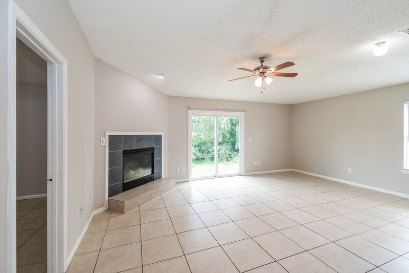 2,300/Mo, 3341 Volley Dr Jacksonville, FL 32277 Living Room View 4