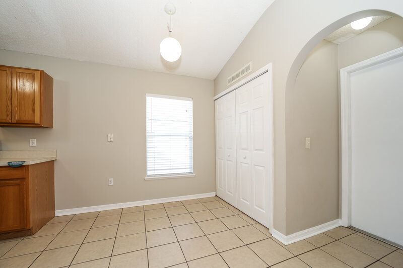 1,960/Mo, 11242 Ardencroft Dr S Jacksonville, FL 32246 Breakfast Nook View