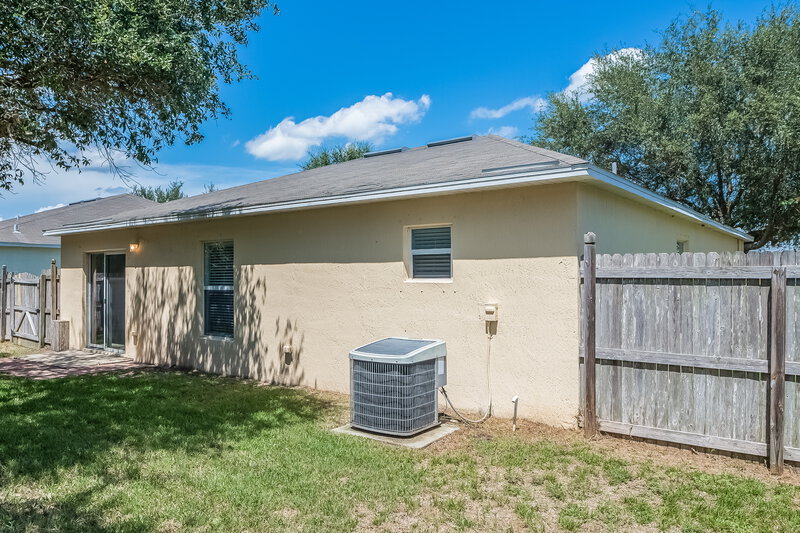 1,960/Mo, 11242 Ardencroft Dr S Jacksonville, FL 32246 Rear View 2