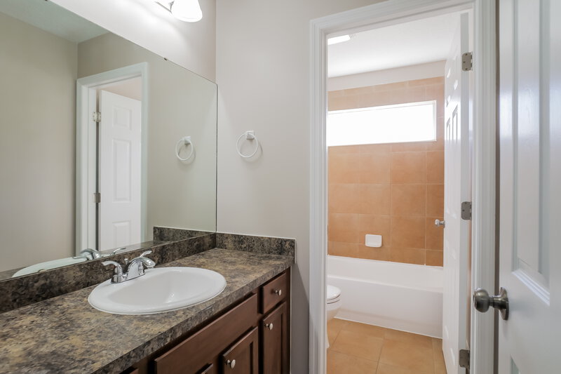 3,590/Mo, 905 Las Navas Pl St Augustine, FL 32092 Bathroom View 2