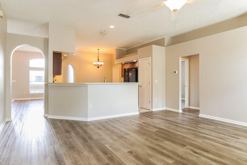 2,220/Mo, 265 Maplewood Dr Saint Johns, FL 32259 Living Room View 2
