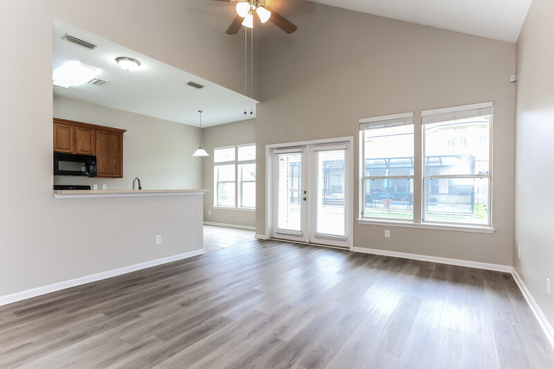 2,265/Mo, 3948 Anderson Woods Dr Jacksonville, FL 32218 Living Room View