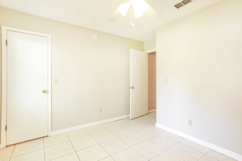 2,300/Mo, 2232 Alderney Ct Middleburg, FL 32068 Bedroom View