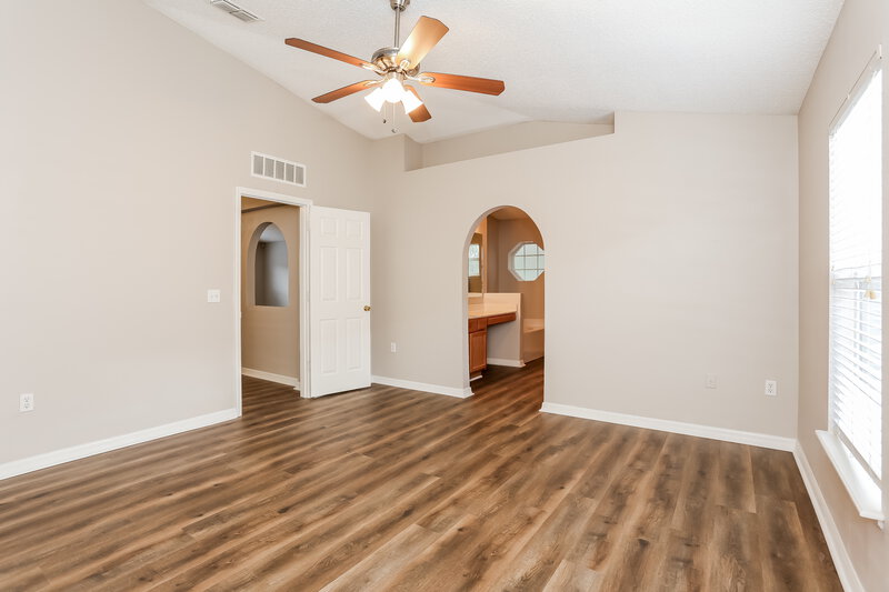 1,745/Mo, 9350 Lockheed Ln Jacksonville, FL 32221 Main Bedroom View