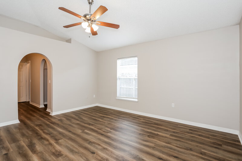 1,745/Mo, 9350 Lockheed Ln Jacksonville, FL 32221 Main Bedroom View 2