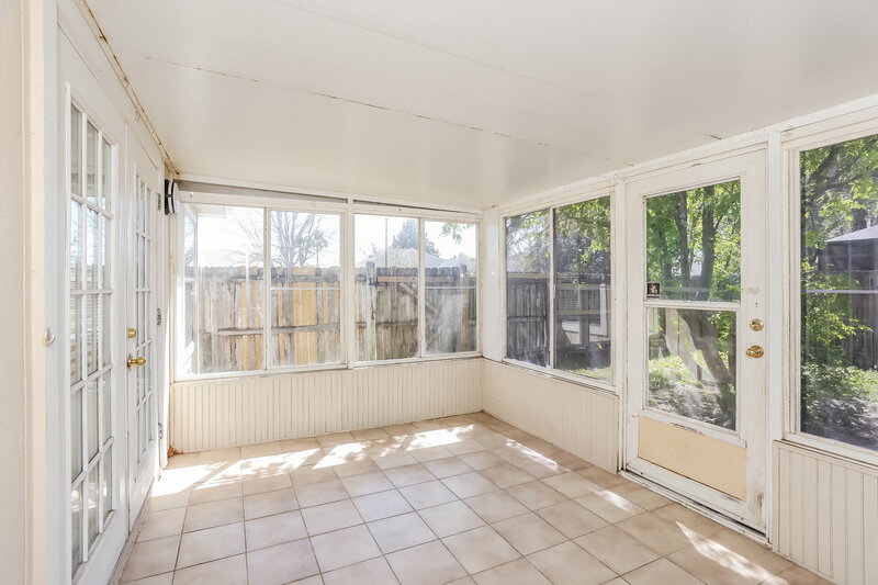 1,985/Mo, 538 Fallen Timbers Dr Orange Park, FL 32073 Sun Room View
