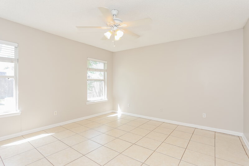 1,985/Mo, 538 Fallen Timbers Dr Orange Park, FL 32073 Main Bedroom View 2