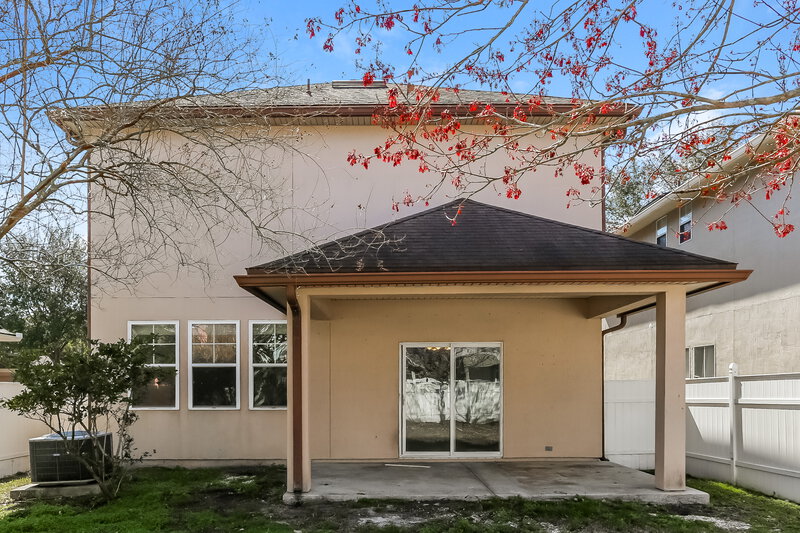 0/Mo, 6177 Casterbridge Rd Jacksonville, FL 32258 Rear View