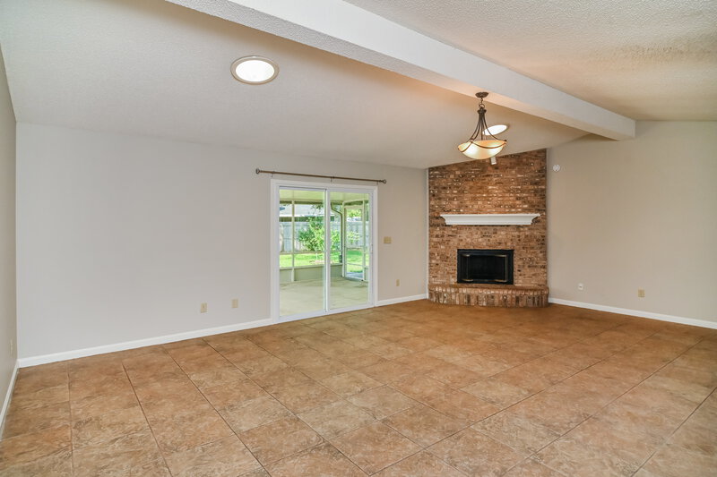 2,940/Mo, 4359 Hollygate Dr Jacksonville, FL 32258 Living Room View 2