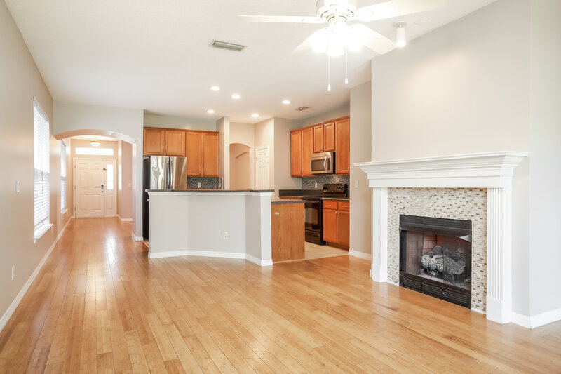 2,235/Mo, 1516 Tawny Marsh Ct St Augustine, FL 32092 Living Room View 2