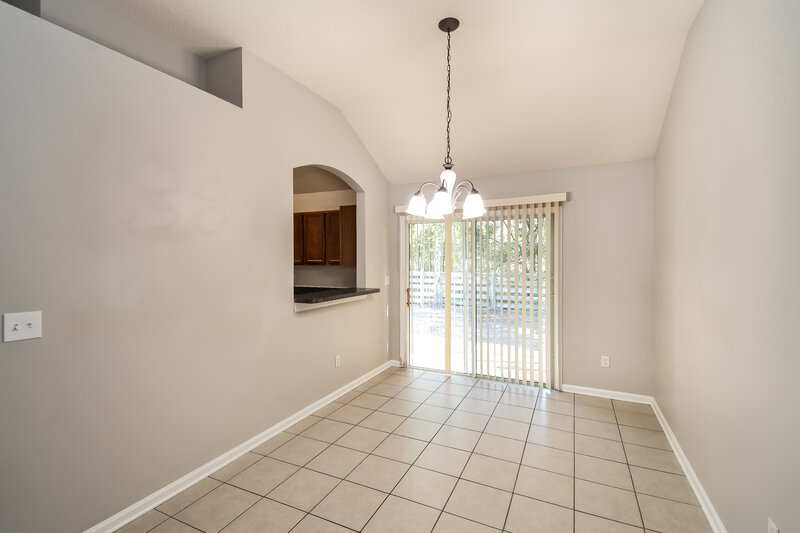 1,905/Mo, 6223 Bonita Cove Rd Jacksonville, FL 32222 Dining Room View