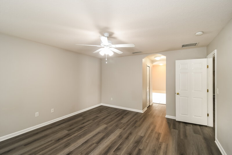 1,905/Mo, 6223 Bonita Cove Rd Jacksonville, FL 32222 Main Bedroom View 2