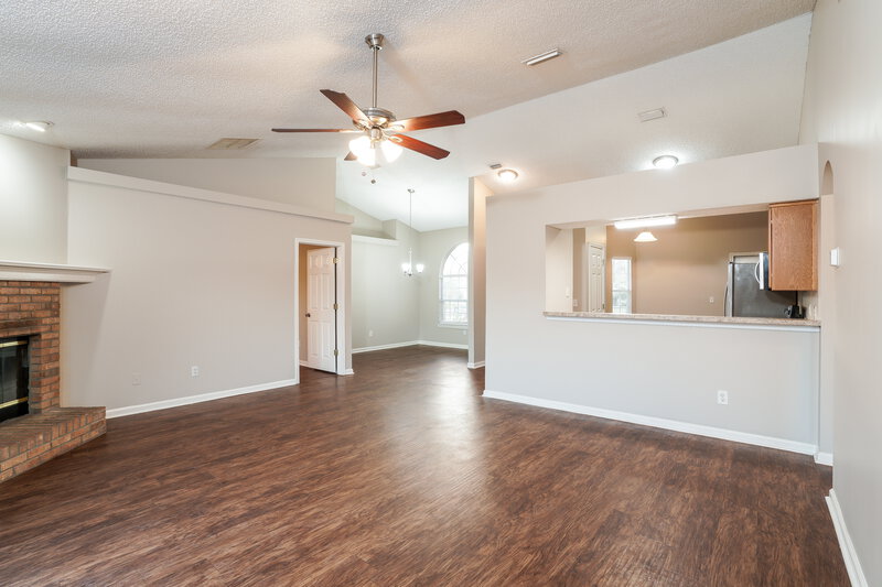 1,780/Mo, 3708 Arava Dr Green Cove Springs, FL 32043 Living Room View 2