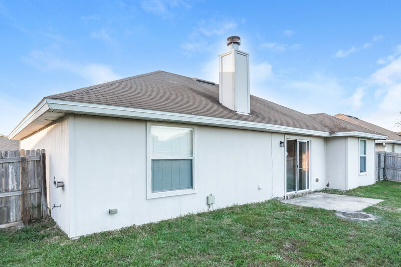 1,780/Mo, 3708 Arava Dr Green Cove Springs, FL 32043 Rear View