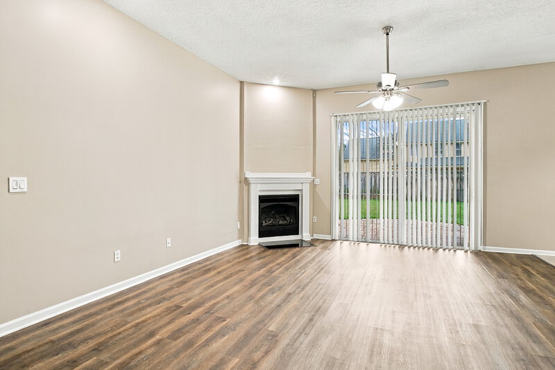 2,245/Mo, 1728 Windover Pl Saint Augustine, FL 32092 Living Room View 2