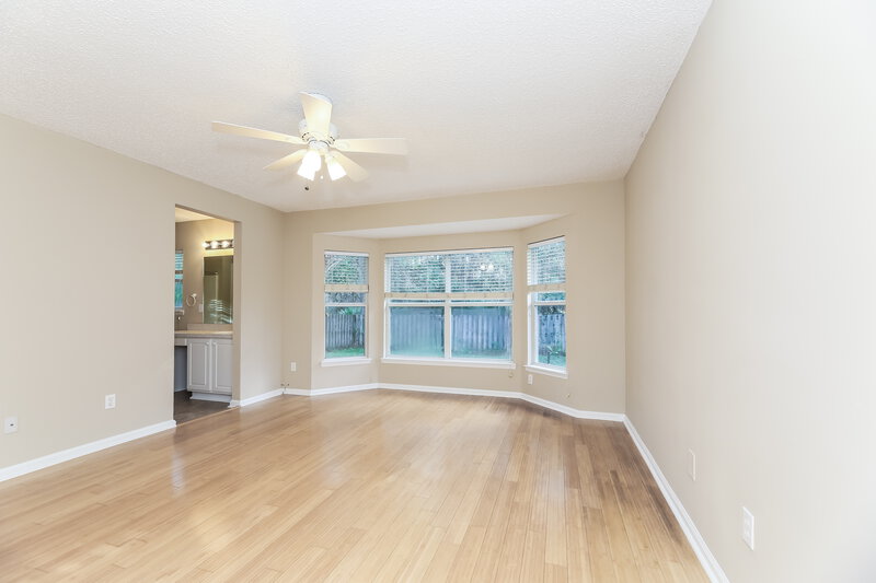 1,895/Mo, 248 Southlake Dr St Augustine, FL 32092 Main Bedroom View 2