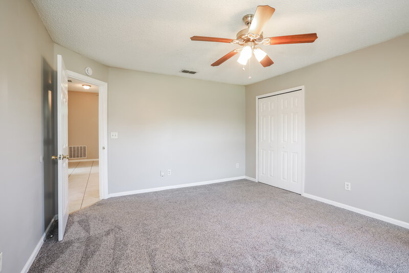 2,340/Mo, 2912 Brittany Bluff Dr Orange Park, FL 32073 Main Bedroom View