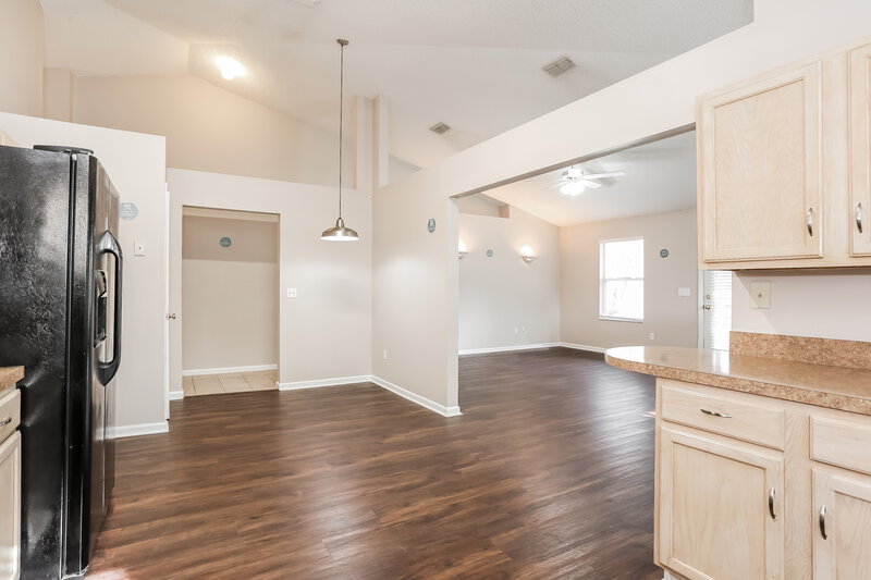 1,950/Mo, 3410 Guernsey Ct Jacksonville, FL 32226 Floorplan View 2