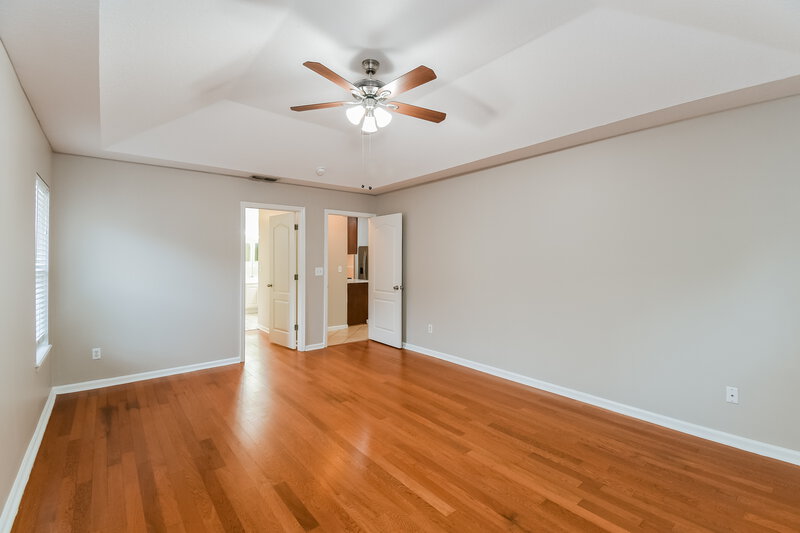 2,205/Mo, 8717 Canopy Oaks Dr Jacksonville, FL 32256 Main Bedroom View 2
